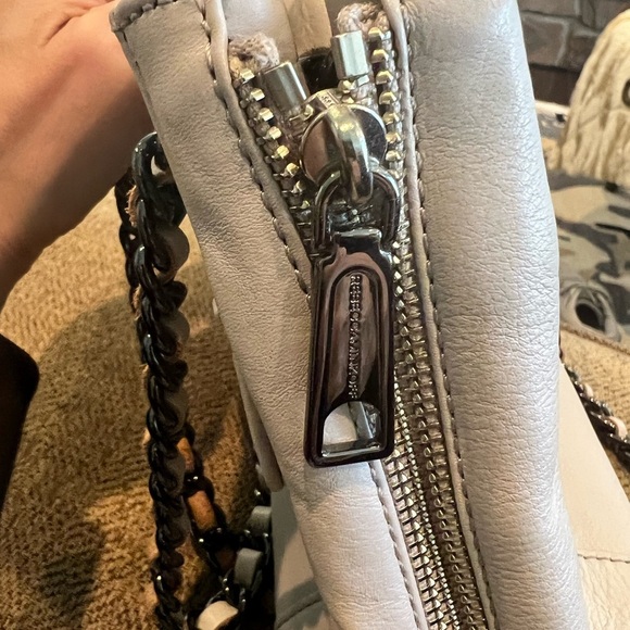 Rebecca Minkoff Swing Crossbody/Shoulder Putty Leather Cross Body Bag - Picture 8 of 9